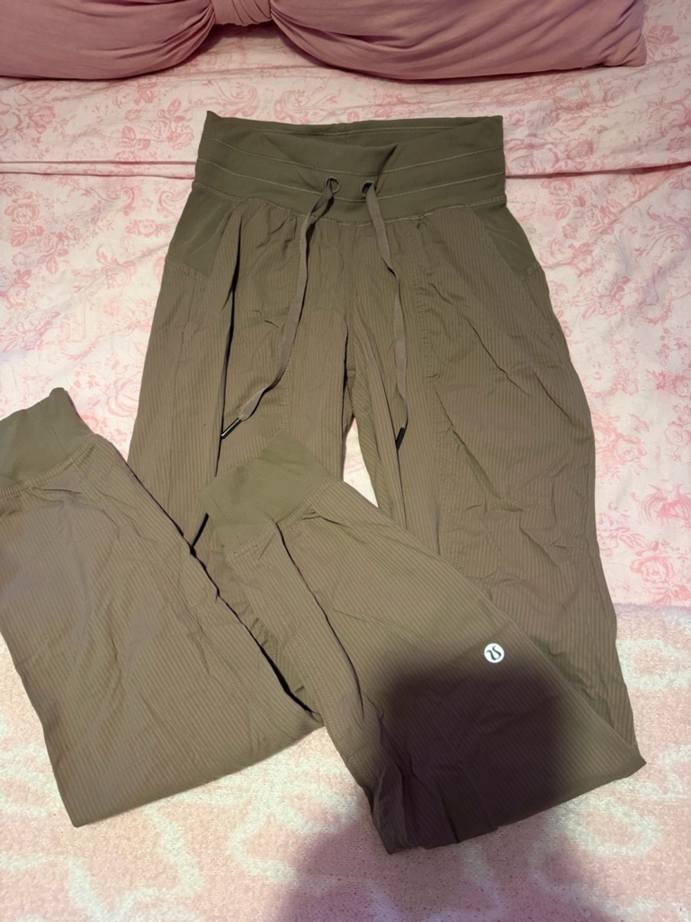 Lululemon dance studio pants size 0